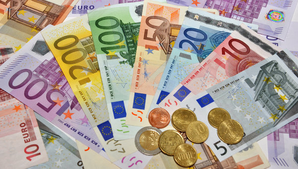 Прогноз курса евро на апрель 2022 года – мнение аналитиков, таблица по дням