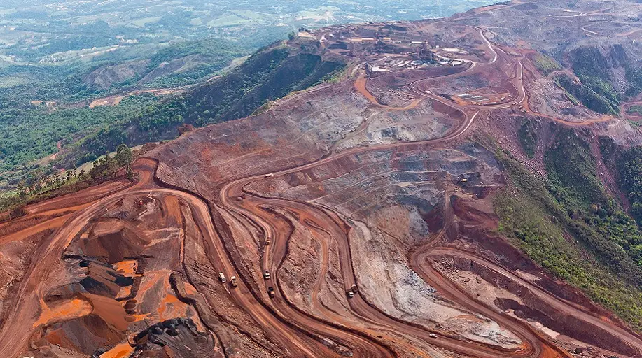 добыча руды бразилия